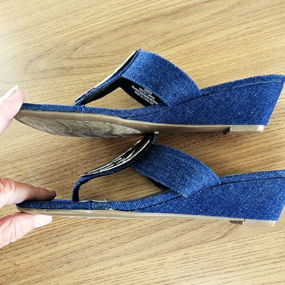 Sonata Denim Sandals with Silver Accent 6.5 - Picture 6 of 7
